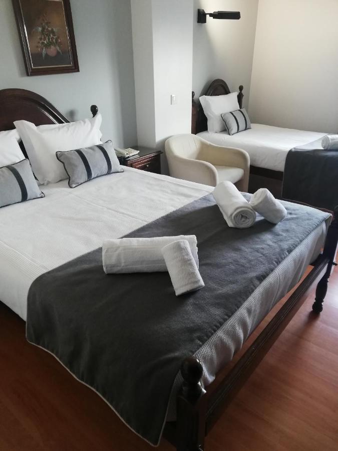 שאבס Hotel Termas מראה חיצוני תמונה